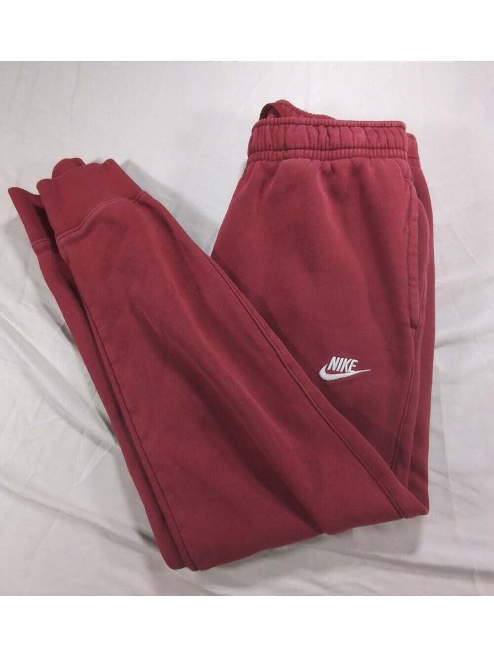 Nike Sportswear Club Fleece Joggers Burgundy Sweatpants